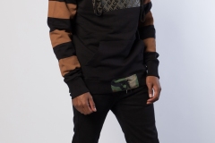 Peace-hoody-bruin-voor